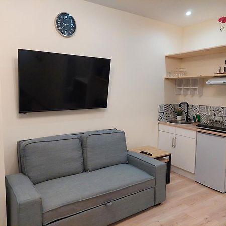 Studio Epernay 25M2 Rez De Chaussee, Ground Floor Épernay Quarto foto